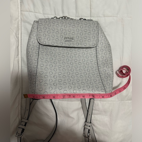 Gray Guess book bag - Picture 1 of 7